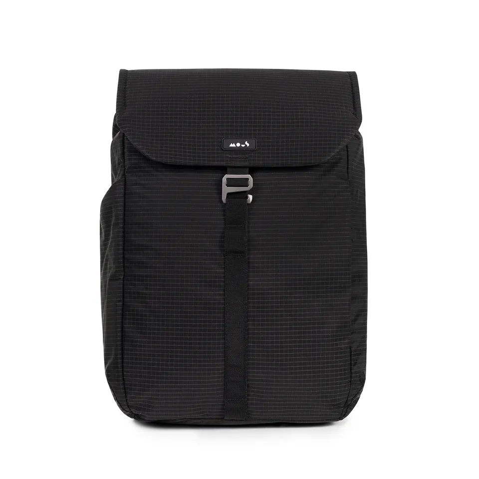 sac-dos-mous-flap-backpack-day-ultratex-20-litres-noir-r-sistant-l-eau image 1