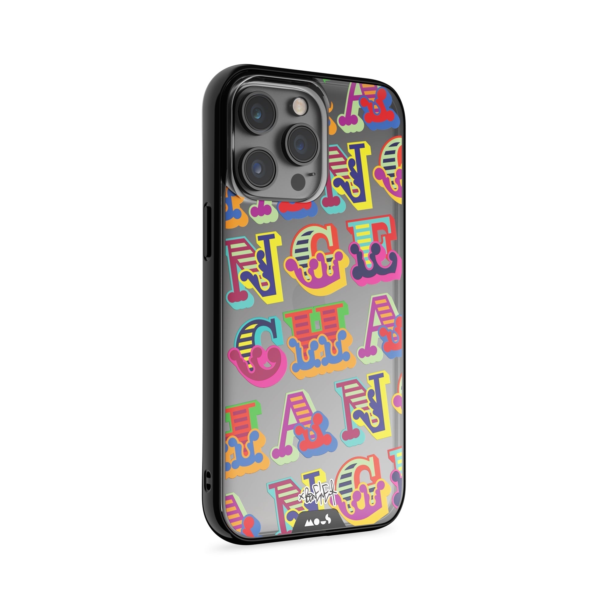 mous-collabs-ben-eine-change-coque-de-protection-iphone-12-typographie-violette- image 1