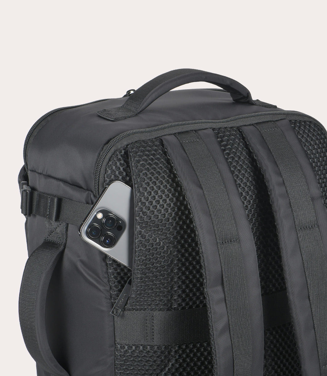tucano-tug-premium-sac-dos-cabine-avion-en-nylon-recycl-avec-logement-airtag image 7
