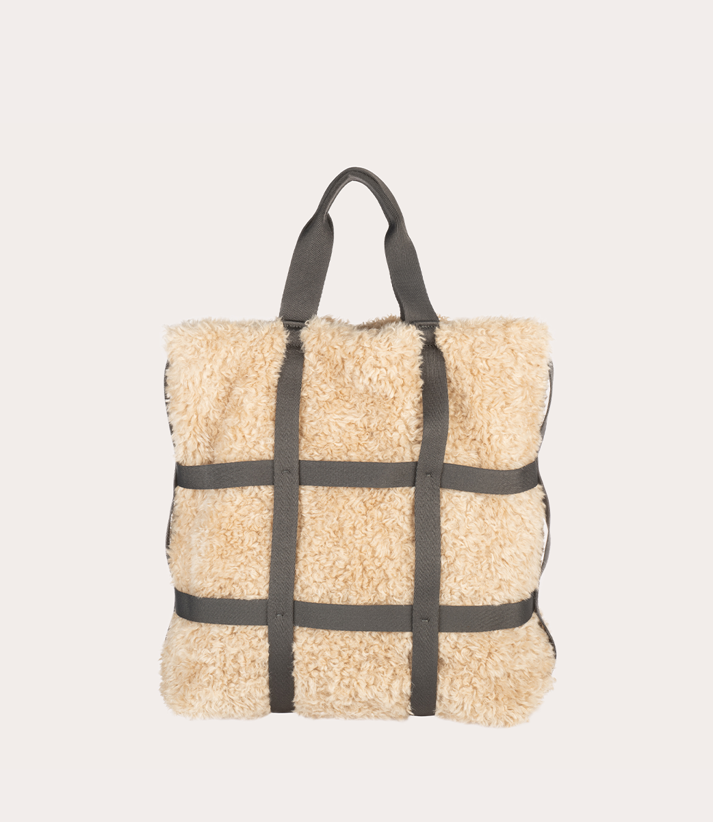 tucano-cage-tote-bag-cabas-en-fausse-fourrure-grille-rubans image 8