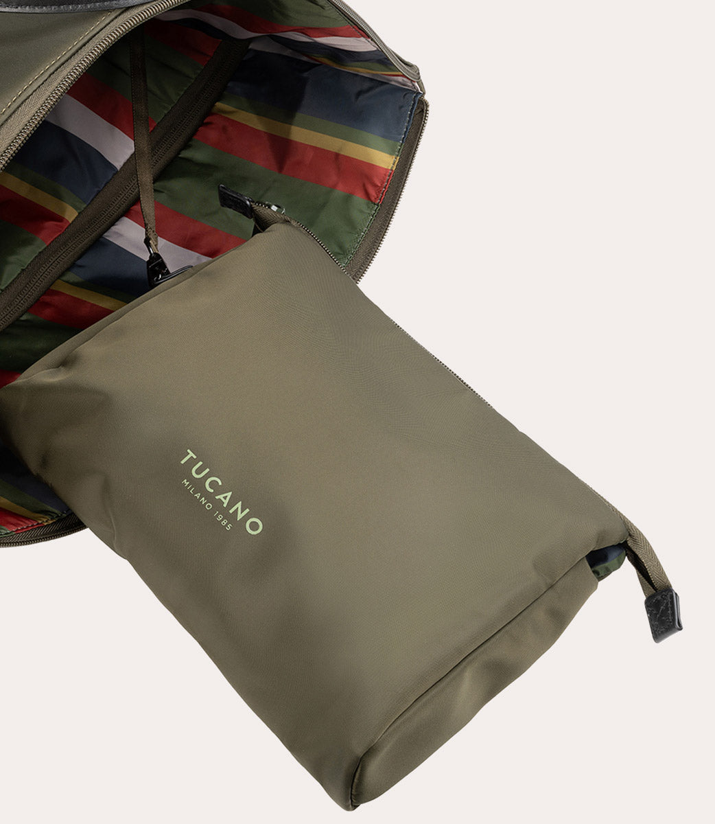 tucano-fold-weekender-bag-sac-de-voyage-nylon-recycl-et-cuir-pour-pc-15-6-macboo image 8