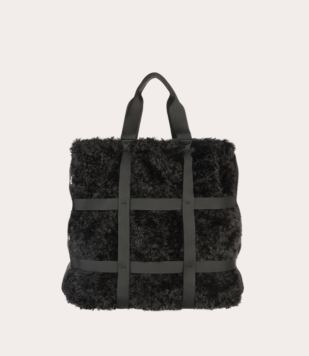 tucano-cage-tote-bag-cabas-en-fausse-fourrure-grille-rubans image 3