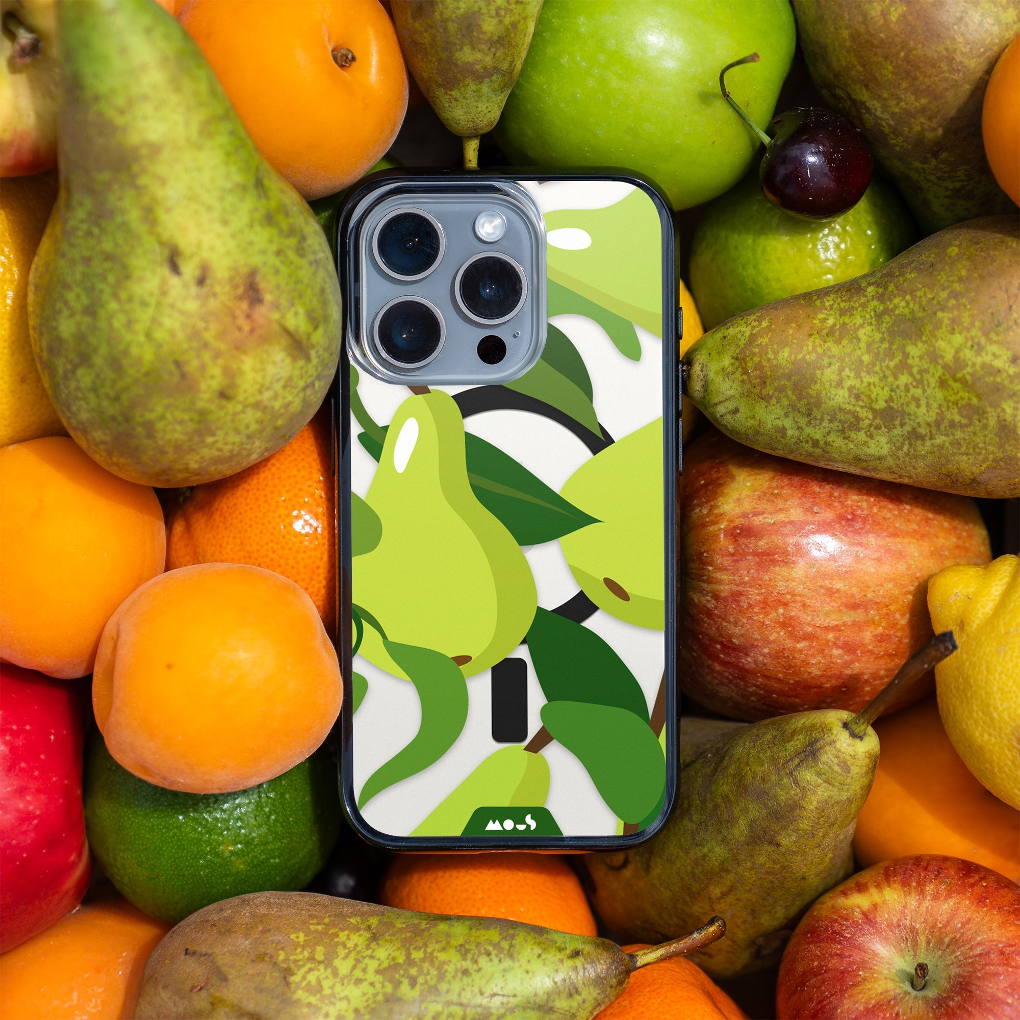 mous-fruits-pear-coque-protectrice-verte-compatible-magsafe-pour-iphone-14-14-pl image 4