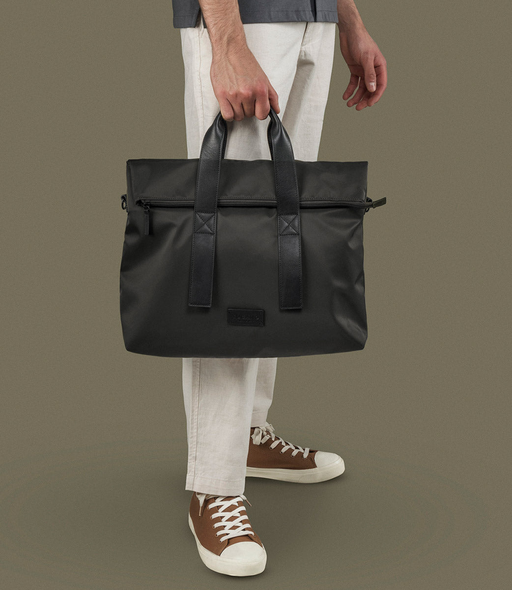 tucano-fold-sac-de-travail-15-6-et-macbook-16-en-nylon-recycl-et-cuir image 2