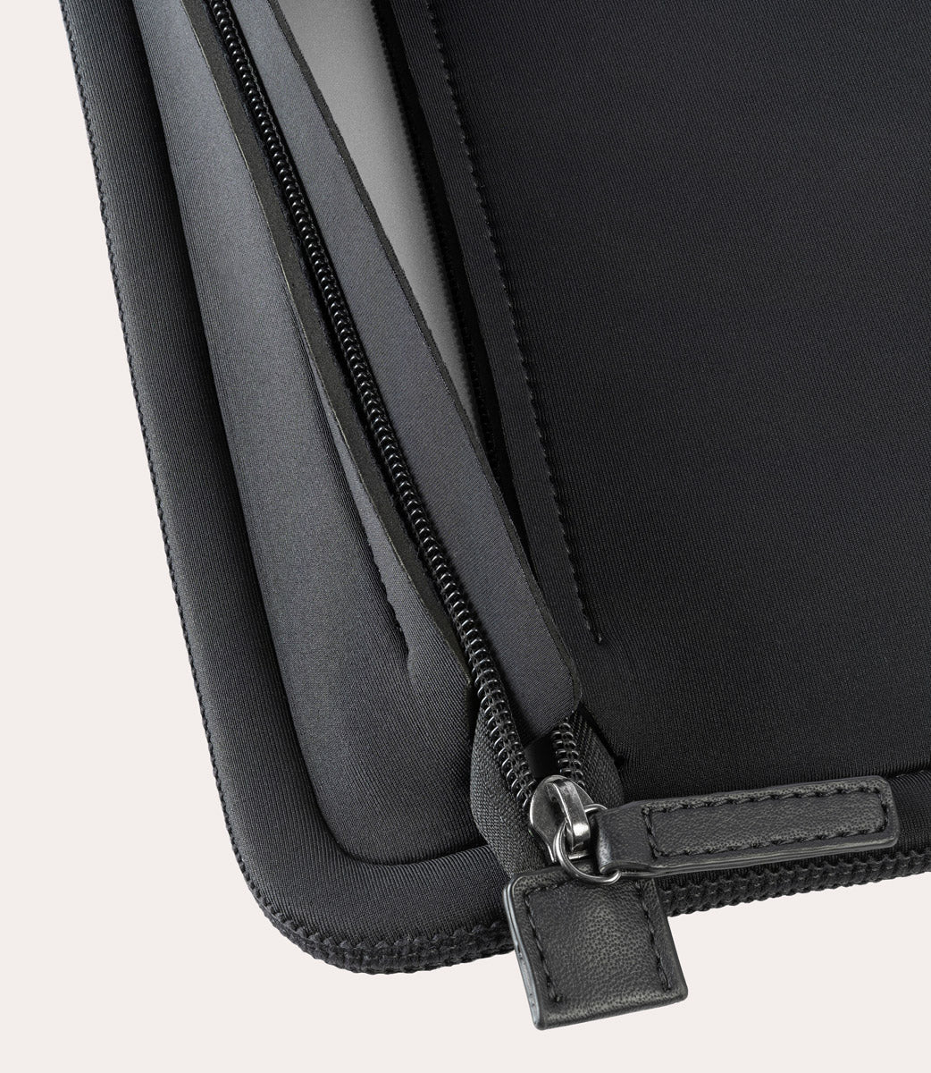 tucano-intorno-housse-second-skin-macbook-n-opr-ne image 5