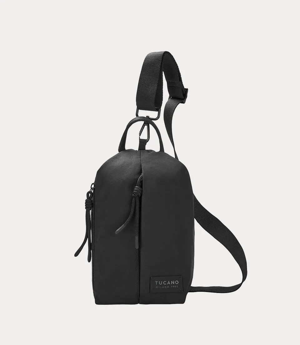 tucano-agile-crossbody-small-sac-bandouli-re-compact-nylon-froiss image 1