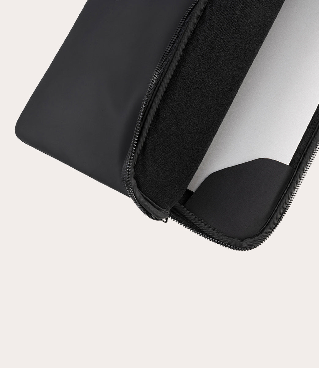 tucano-gommo-sleeve-housse-pc-portable-et-macbook-tanche image 8