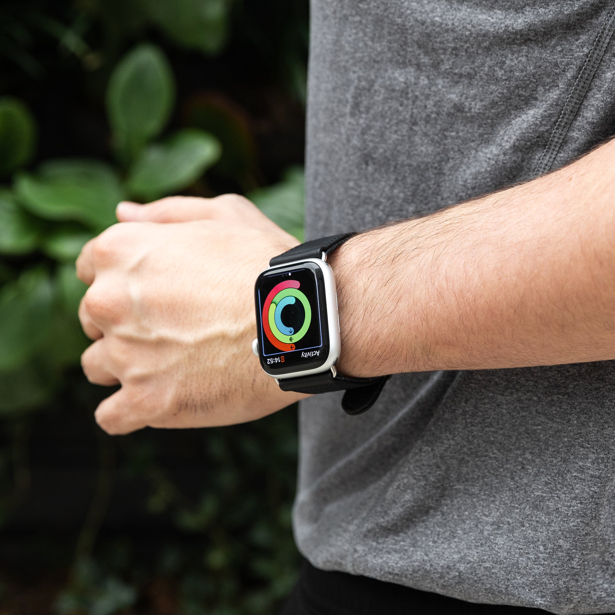 mous-bracelet-apple-watch-r-sistant-l-eau-noir image 2