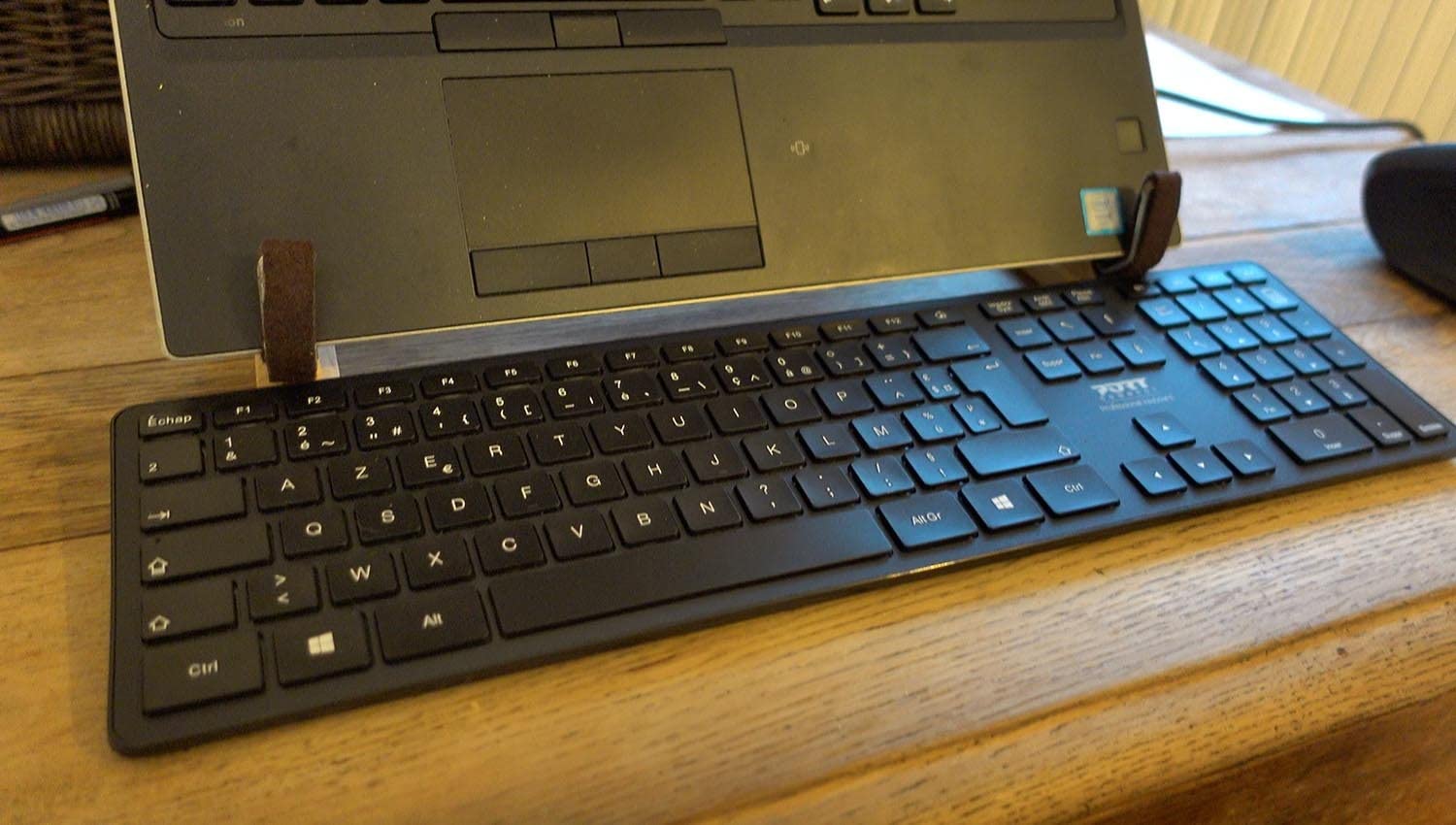 Bon clavier nomade AZERTY