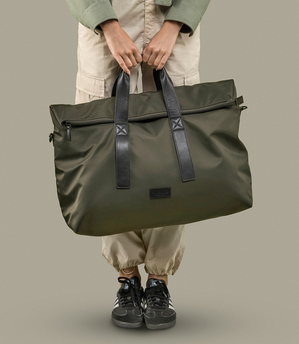 tucano-fold-weekender-bag-sac-de-voyage-nylon-recycl-et-cuir-pour-pc-15-6-macboo image 2