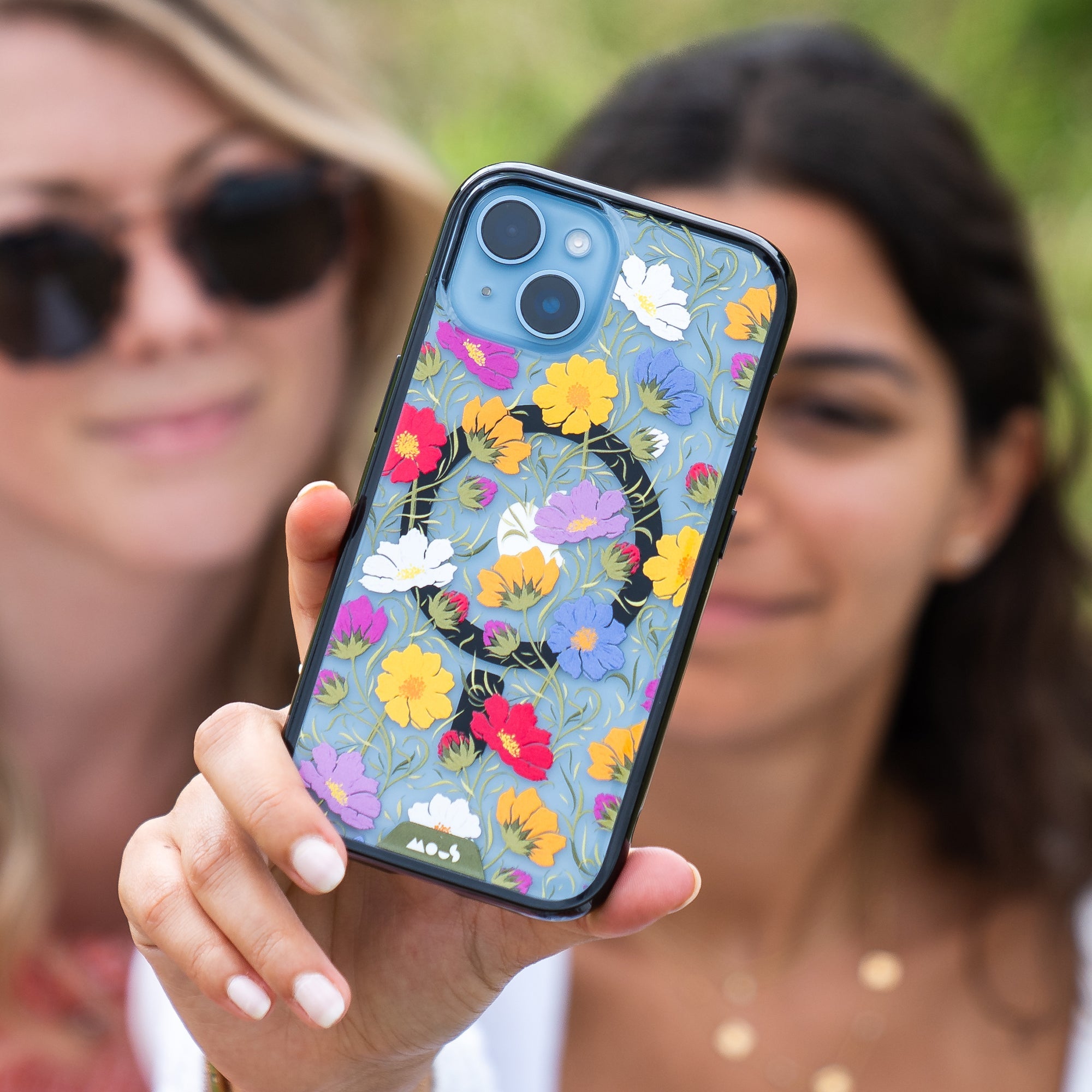 mous-cosmos-multicolore-coque-de-protection-t-l-phone-flowers-magsafe image 7