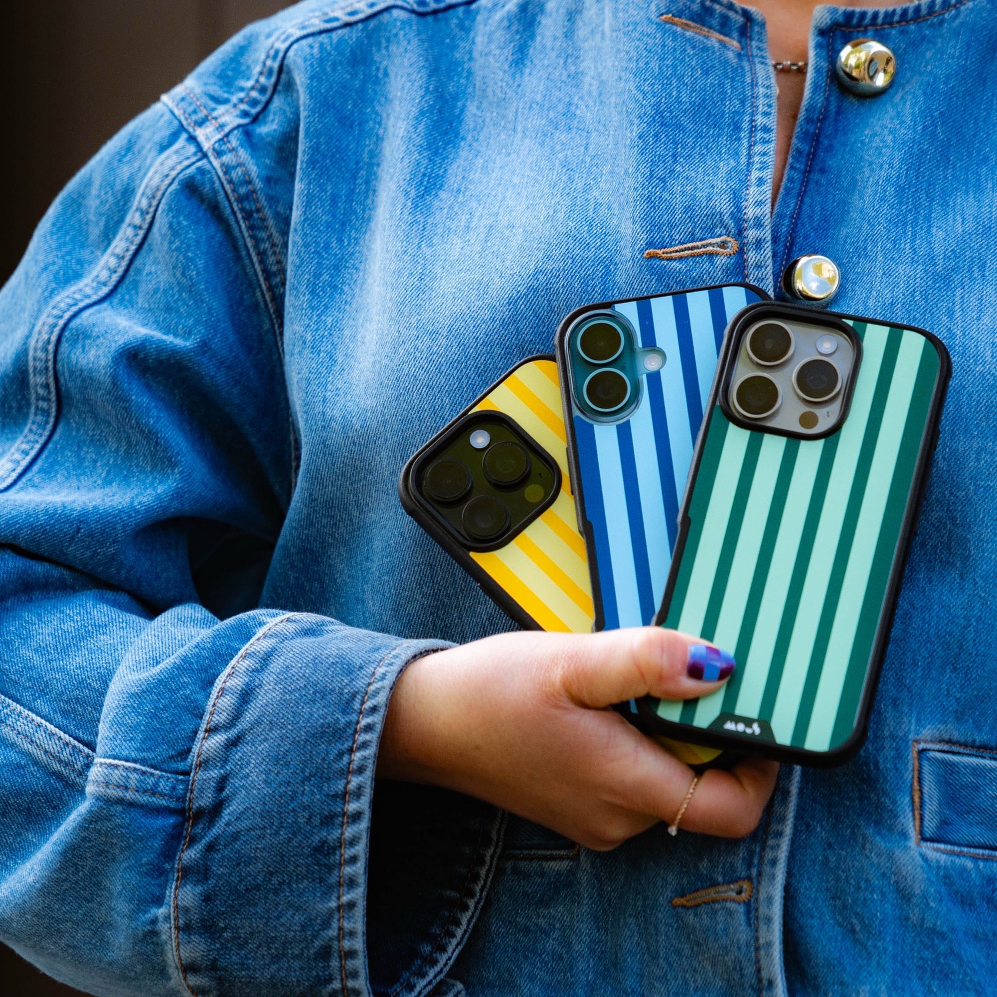 mous-collabs-coque-de-protection-pour-t-l-phone-liquorice-treat-bleu image 5