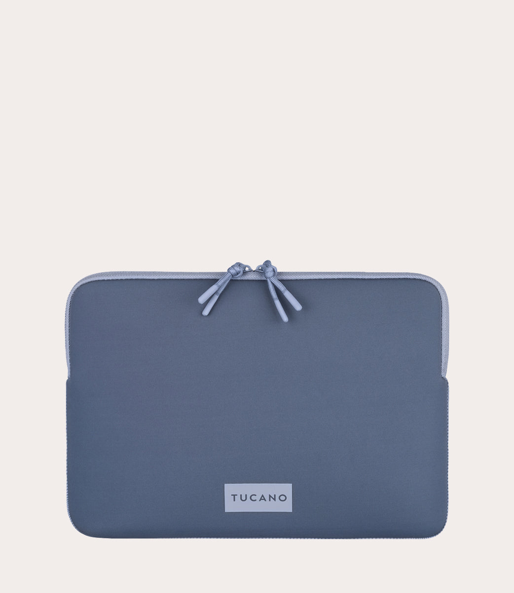 tucano-one-housse-macbook-neo-en-n-opr-ne-4-mm-anti-slip image 1