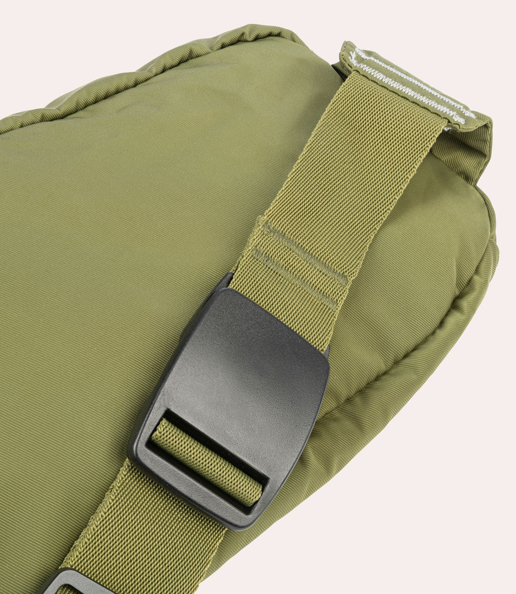 tucano-let-me-out-crossbody-bandouli-re-compressible-recycl-e image 4