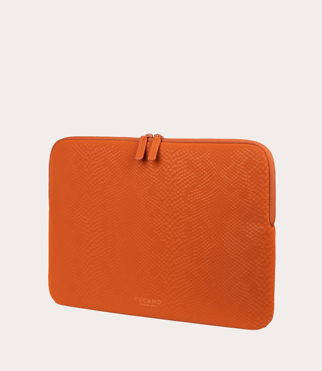 tucano-boa-housse-macbook-et-pc-aspect-reptile-pu-anti-slip image 2
