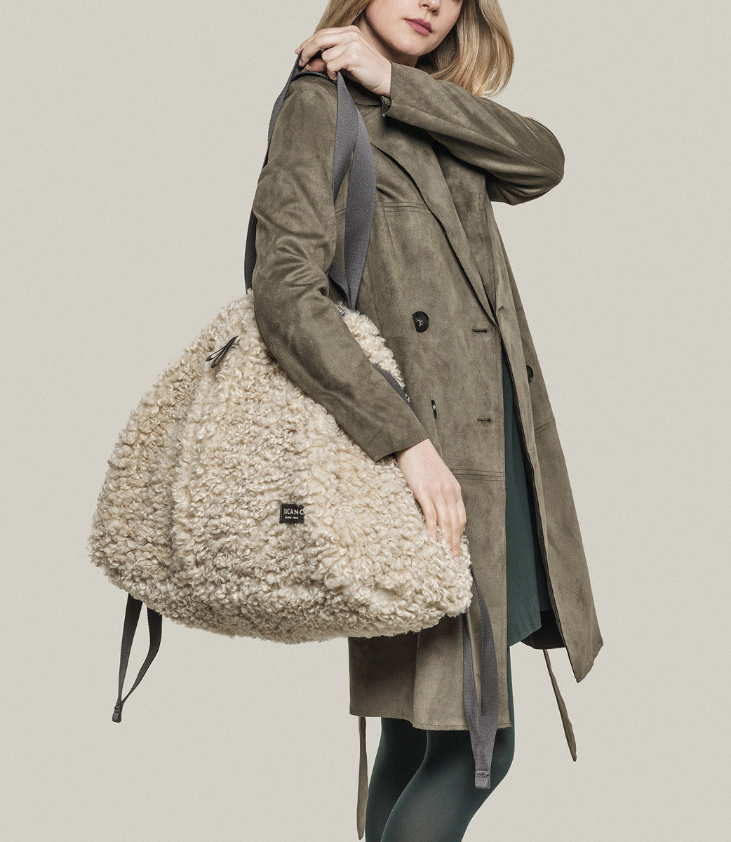 tucano-carry-sheep-large-sac-de-week-end-en-fausse-fourrure-effet-mouton image 2