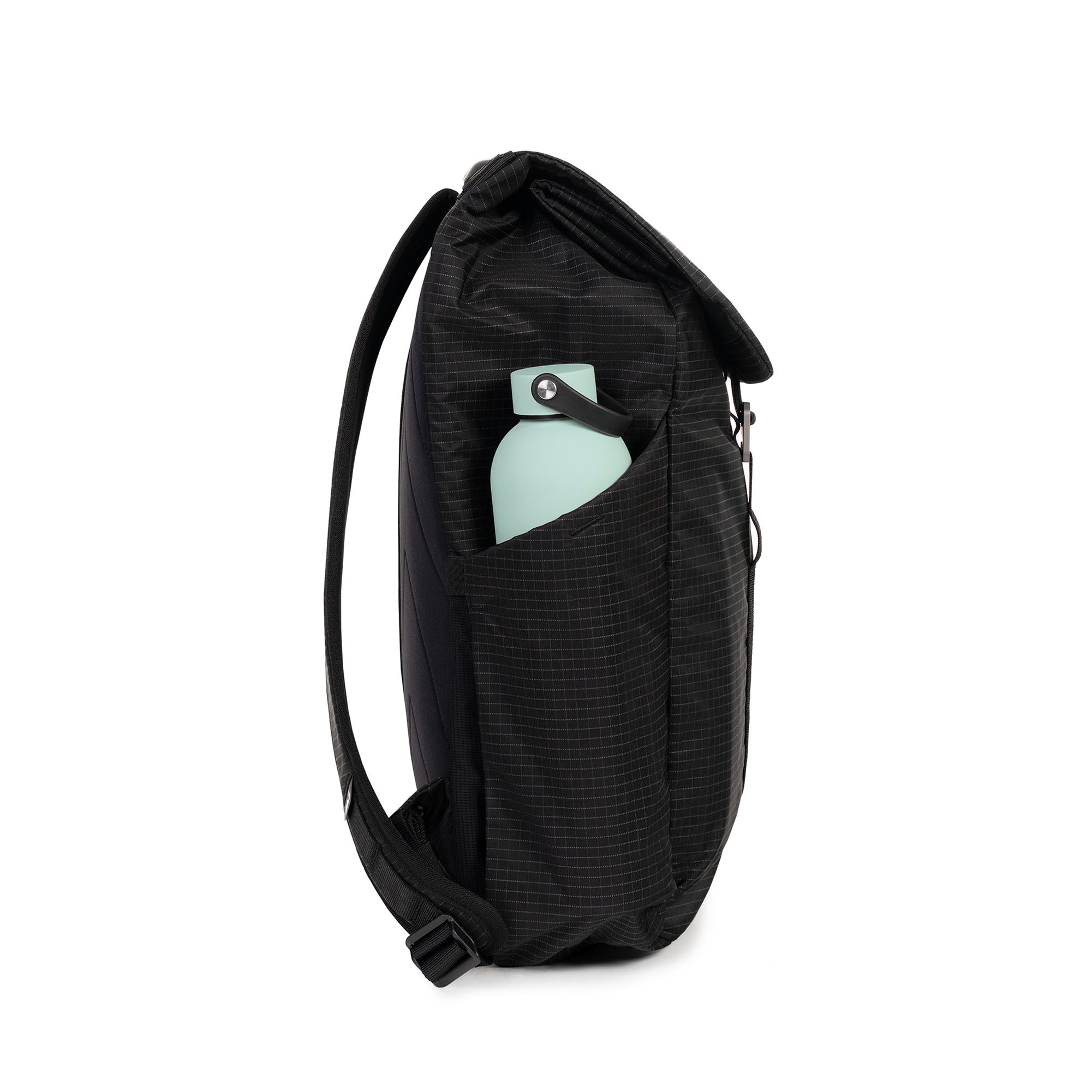sac-dos-mous-flap-backpack-day-ultratex-20-litres-noir-r-sistant-l-eau image 5