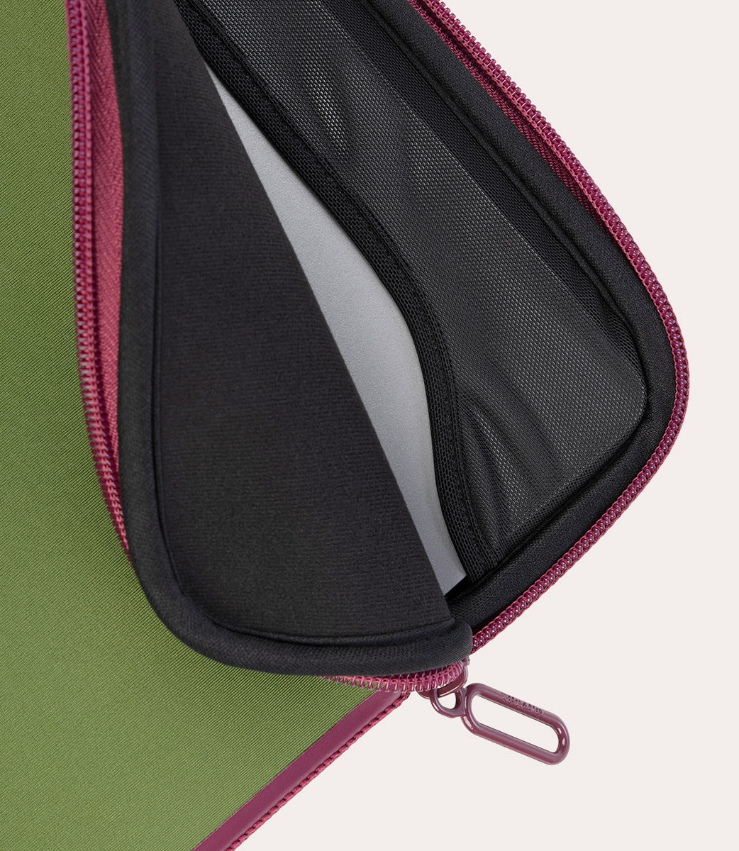 tucano-elements-housse-seconde-peau-pc-plastique-recycl image 6