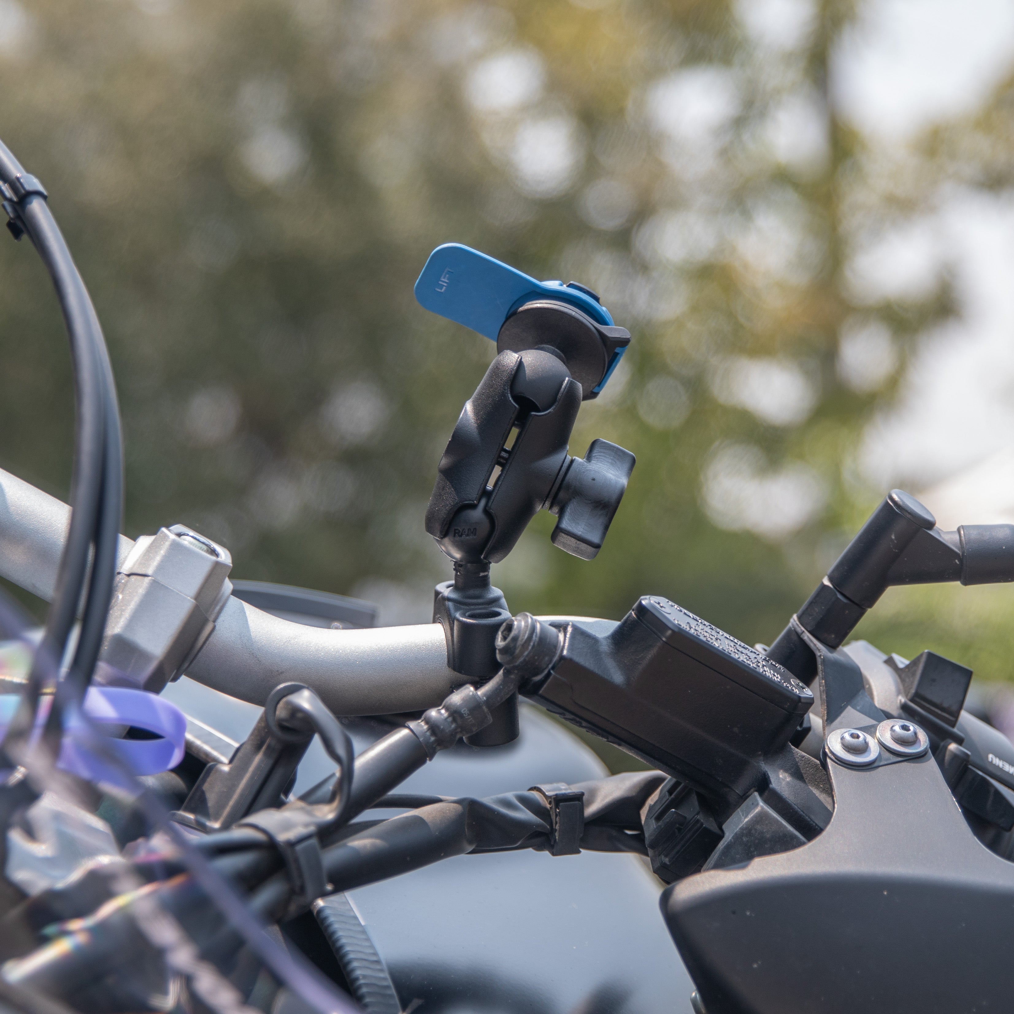 quad-lock-kit-moto-adaptateur-boule-1-adaptateur-universel image 8