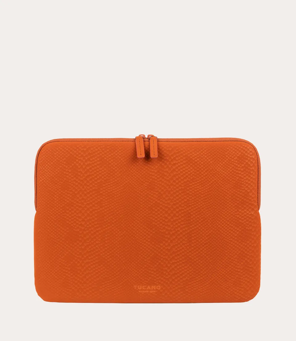 tucano-boa-housse-macbook-et-pc-aspect-reptile-pu-anti-slip image 1