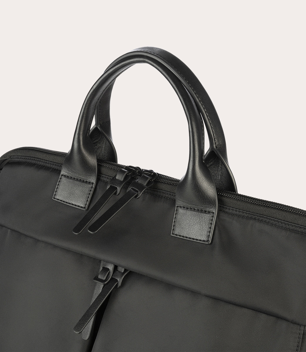 tucano-desert-premium-sac-shopper-convertible-sac-dos-cuir-et-nylon-recycl-pc-15 image 5