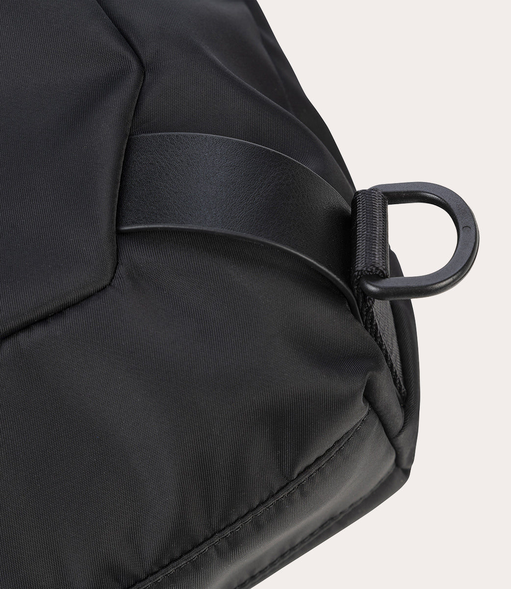 tucano-desert-premium-sac-shopper-convertible-sac-dos-cuir-et-nylon-recycl-pc-15 image 8