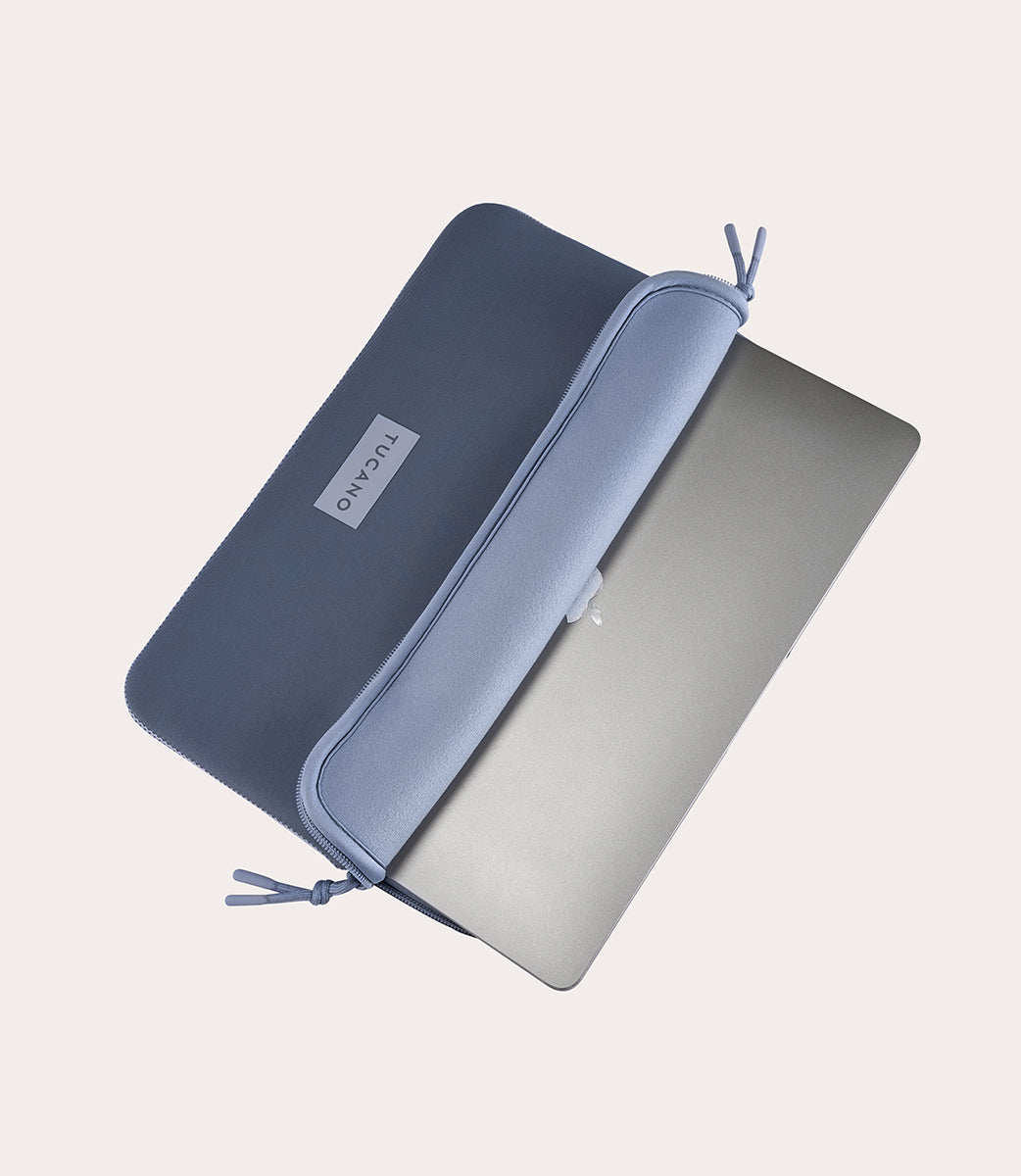 tucano-one-housse-macbook-neo-en-n-opr-ne-4-mm-anti-slip image 7